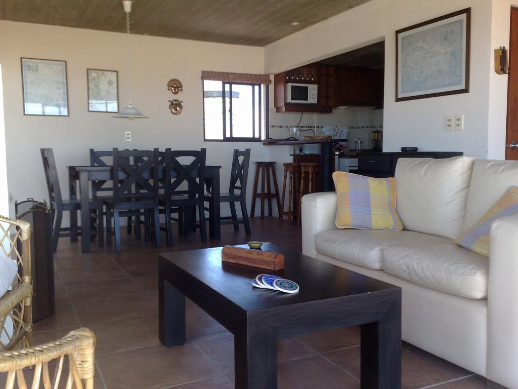 Lobos De Mar Villa Punta Del Diablo Exterior photo